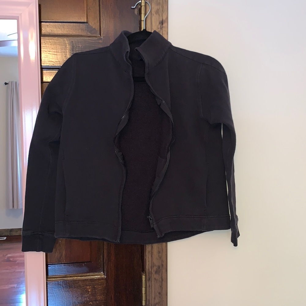 Lululemon zip-up ( size 2)